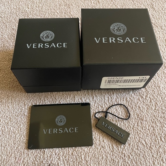 SOLD Authentic Versace gold coin bracelet - Picture 6 of 6